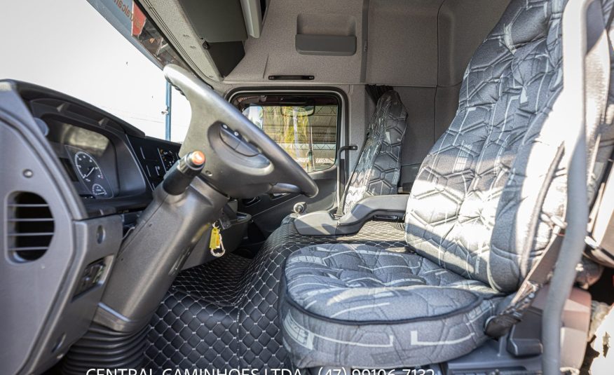 MERCEDES BENZ ATEGO 2430 8X2 ANO 2022 NA CARROCERIA DE 9.20M: