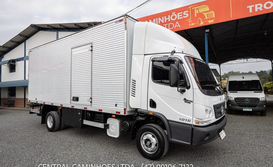 MERCEDES BENZ ACCELO 1016 ANO 2019 COMPLETA NO BAU DE 6.20M