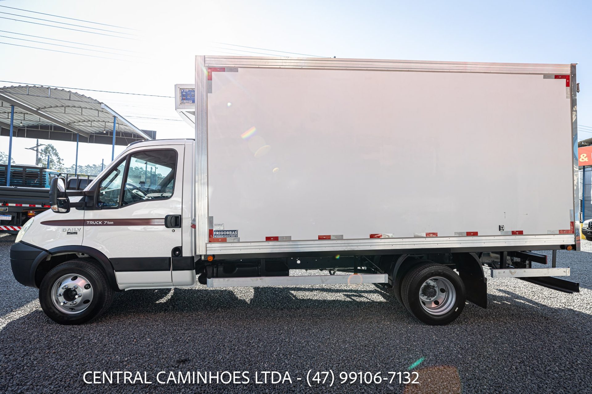 IVECO DAILY 70C17 ANO 2013 NA CÂMARA FRIA