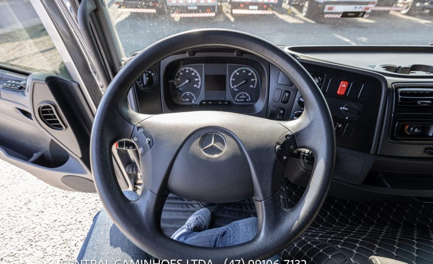 MERCEDES BENZ ATEGO 2430 8X2 ANO 2022 NA CARROCERIA DE 9.20M: