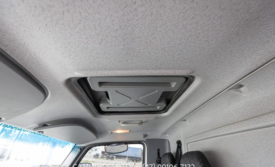 MERCEDES BENZ ACCELO 1016 ANO 2015 COMPLETO NO BAU DE 6.20M