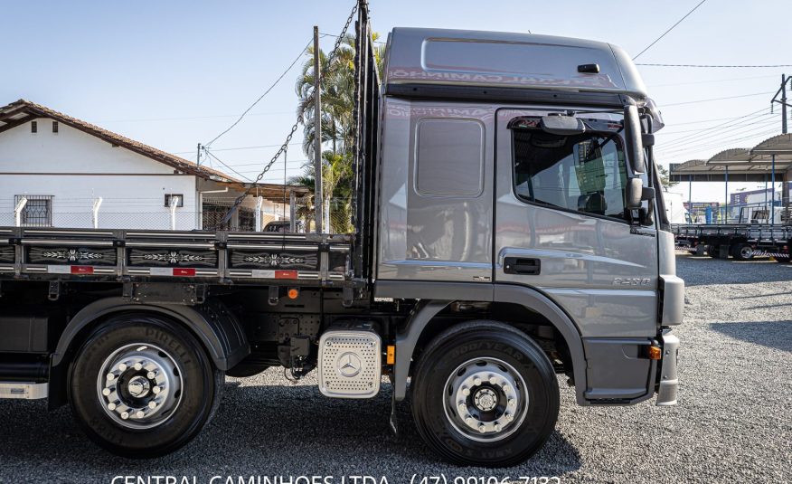 MERCEDES BENZ ATEGO 2430 8X2 ANO 2022 NA CARROCERIA DE 9.20M: