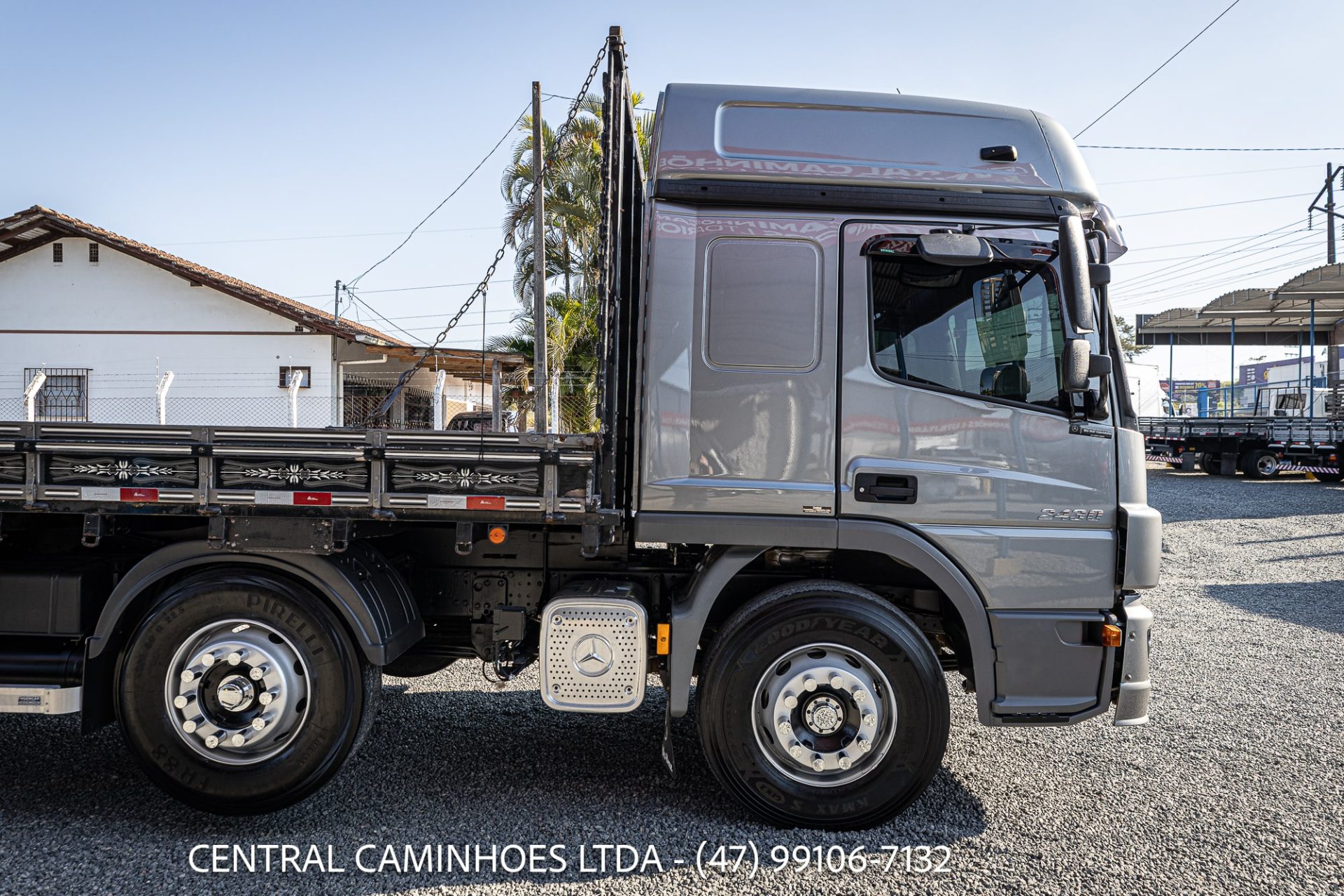 MERCEDES BENZ ATEGO 2430 8X2 ANO 2022 NA CARROCERIA DE 9.20M: