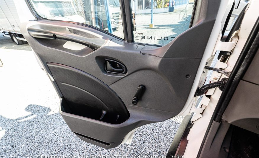 IVECO DAILY 70C17 ANO 2013 NA CÂMARA FRIA