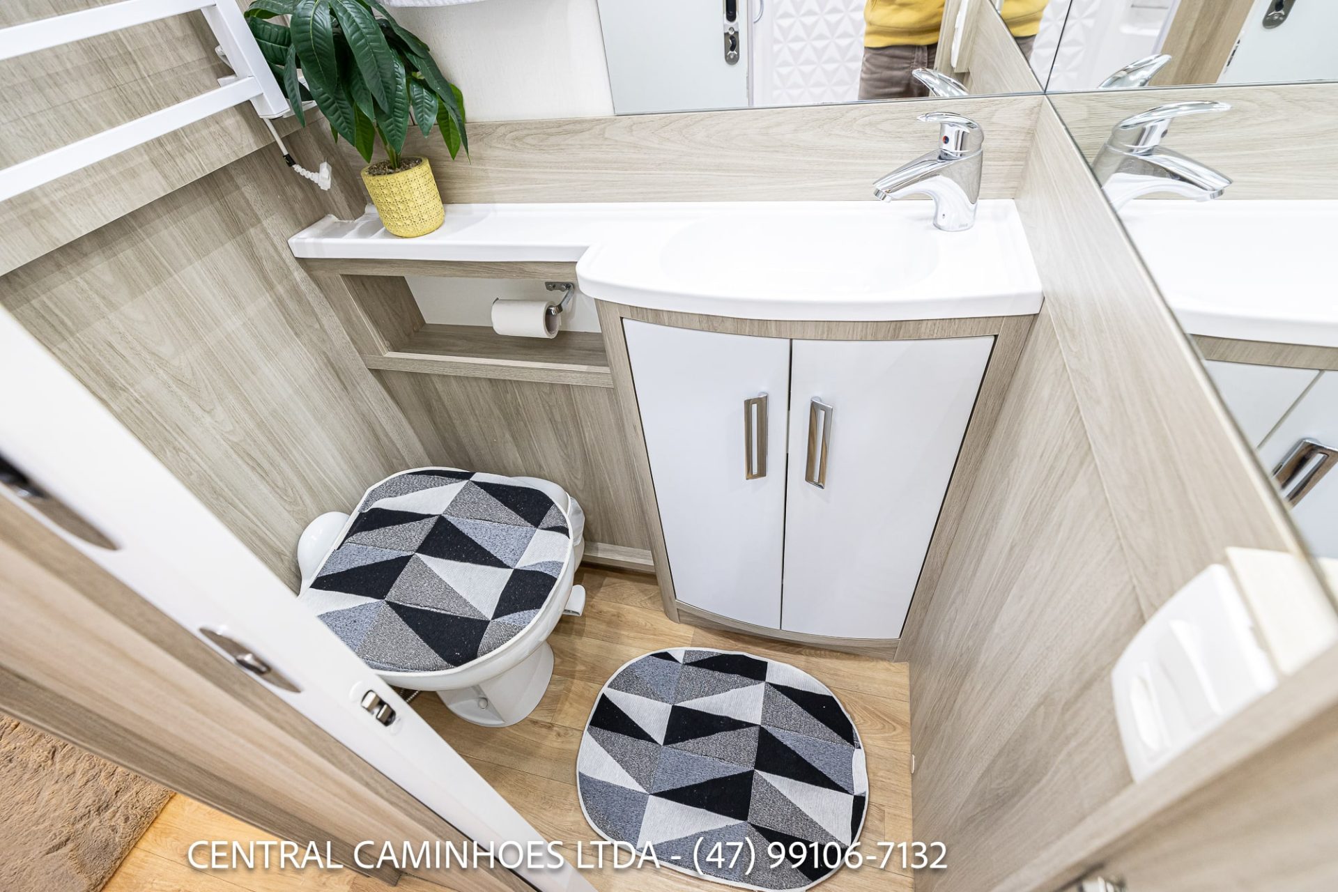 MOTOR-HOME SANTO INACIO IVECO 8.5 ANO 2024