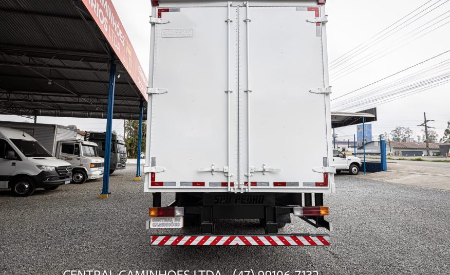 MERCEDES BENZ ACCELO 1016 ANO 2015 COMPLETO NO BAU DE 6.20M