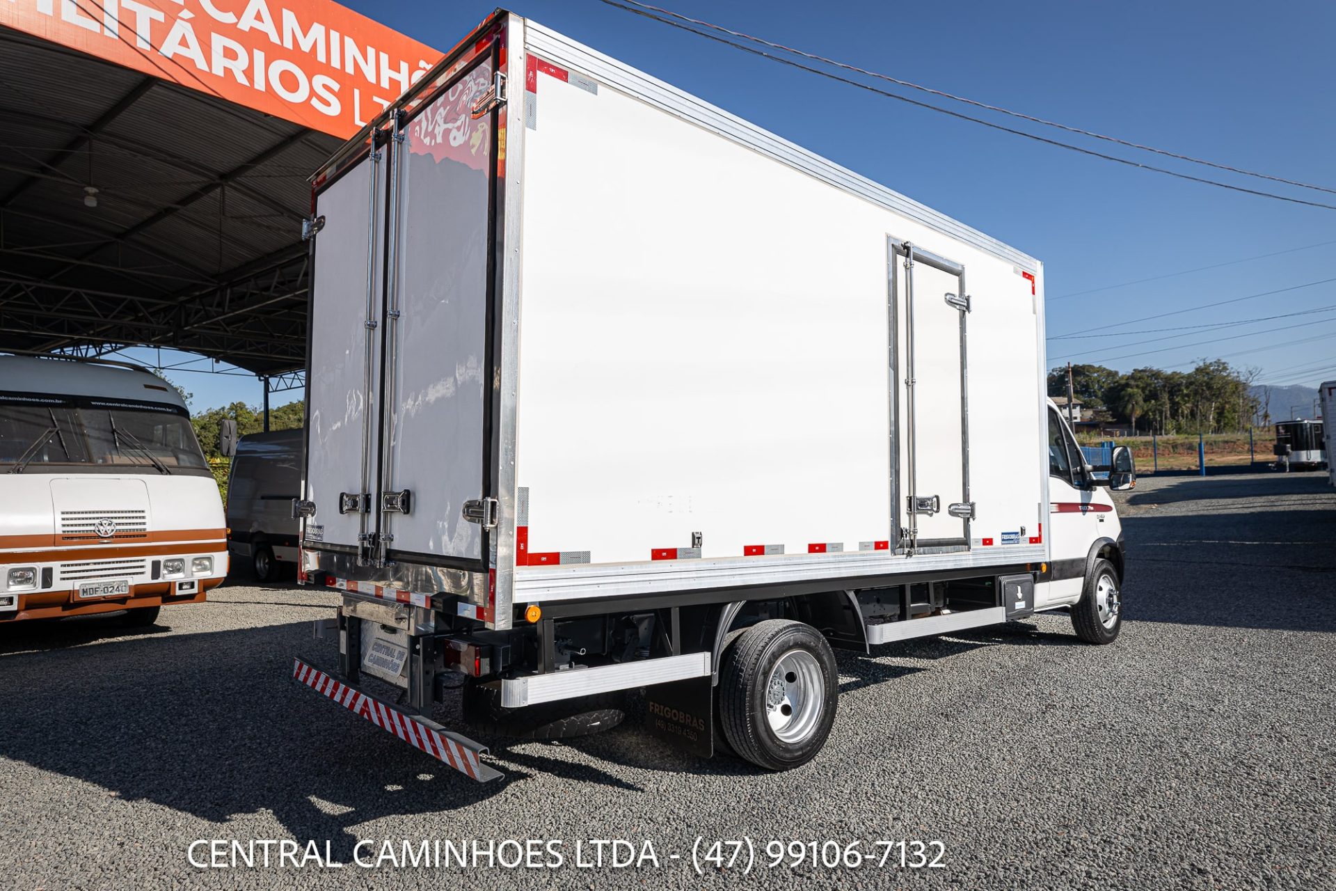 IVECO DAILY 70C17 ANO 2013 NA CÂMARA FRIA
