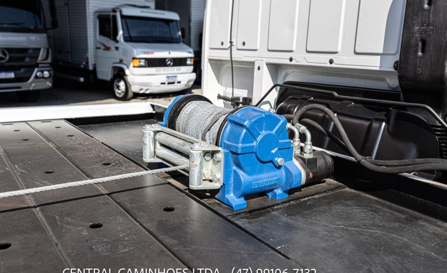 VOLKSWAGEN 8.120 WORKER ANO 2007 NA PLATAFORMA