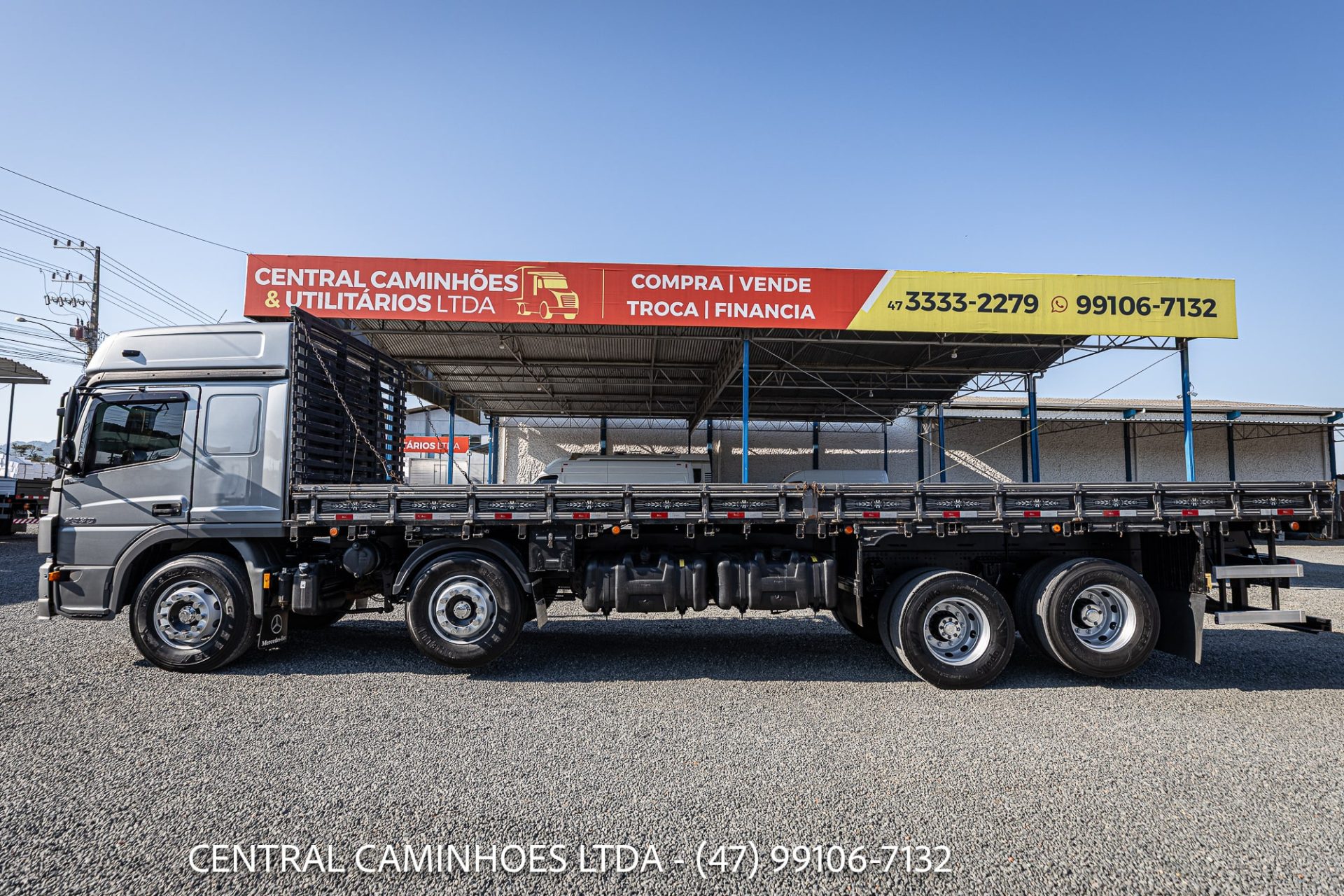MERCEDES BENZ ATEGO 2430 8X2 ANO 2022 NA CARROCERIA DE 9.20M: