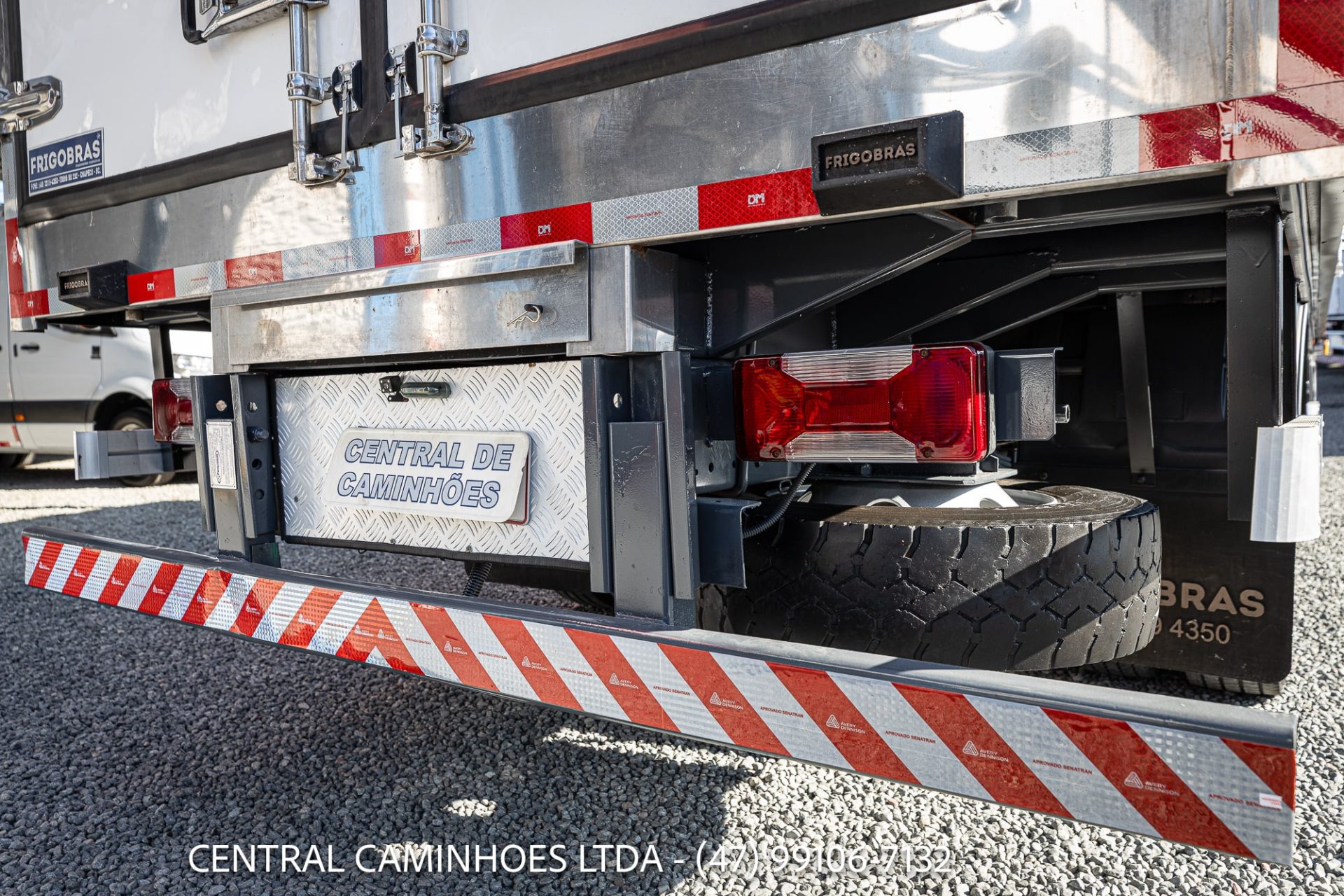 IVECO DAILY 70C17 ANO 2013 NA CÂMARA FRIA