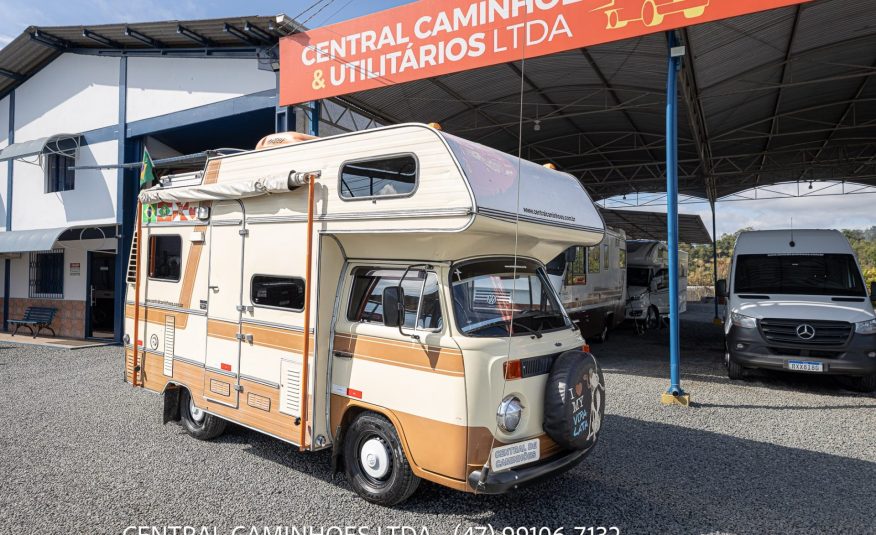 VOLKSWAGEN KOMBI SAFARI N. 429 ANO 1986