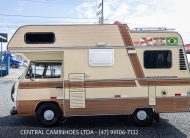 VOLKSWAGEN KOMBI SAFARI N. 429 ANO 1986
