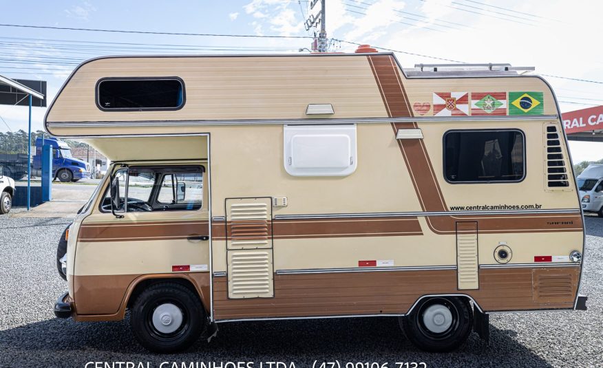 VOLKSWAGEN KOMBI SAFARI N. 429 ANO 1986
