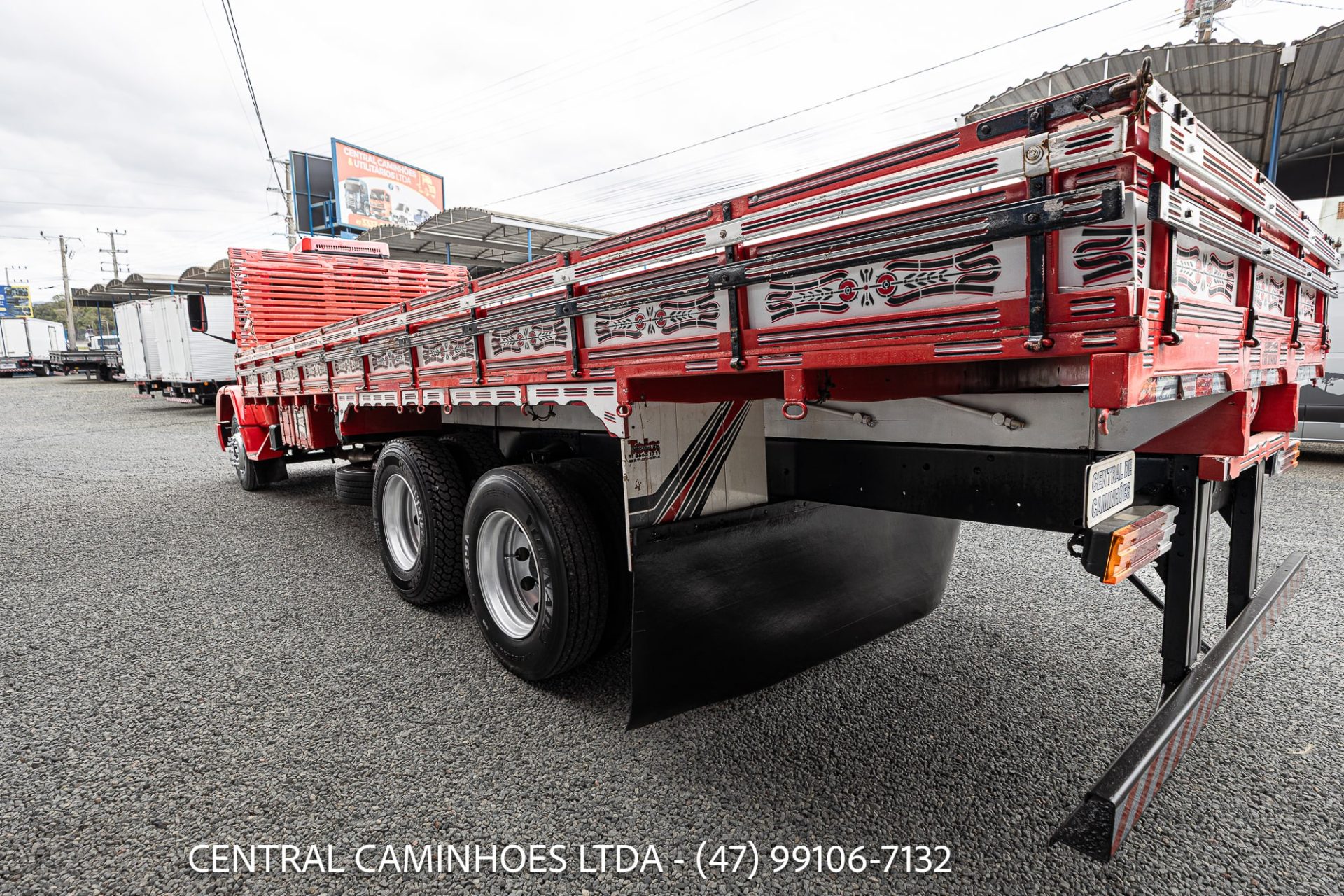 MERCEDES BENZ L1618 6X2 ANO 1992