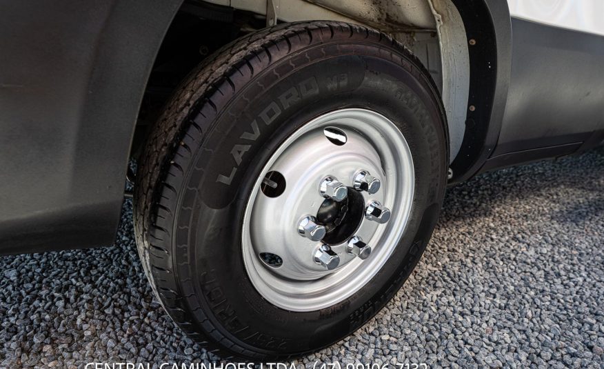 IVECO DAILY 35.150 ANO 2020 COMPLETA COM BAU FACCHINI