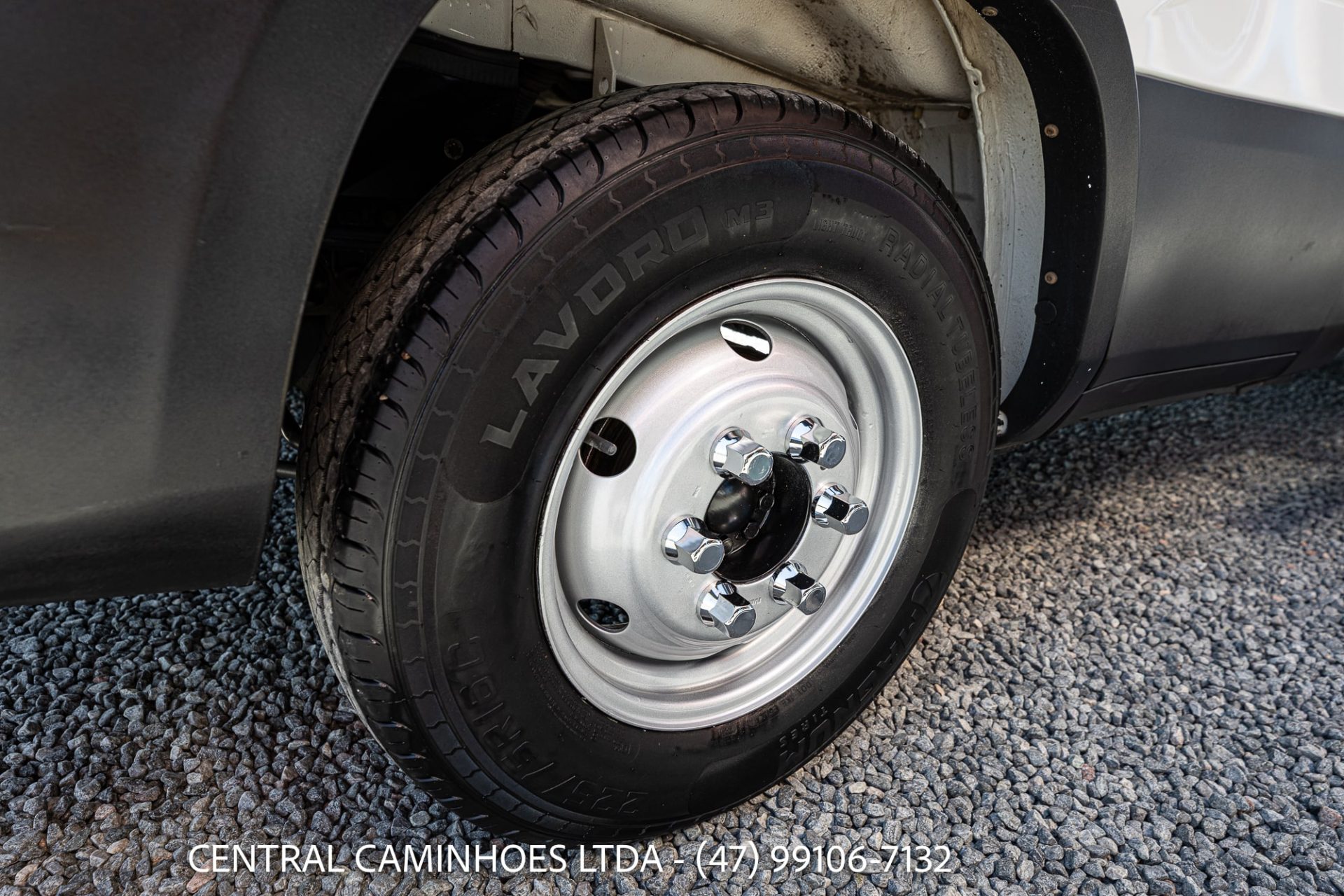 IVECO DAILY 35.150 ANO 2020 COMPLETA COM BAU FACCHINI