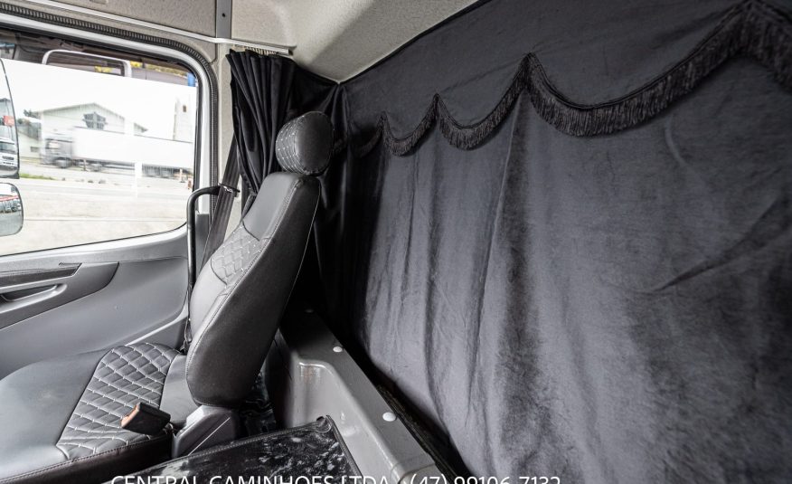 MERCEDES BENZ ATEGO 2425 6X2 ANO 2011 COMPLETA
