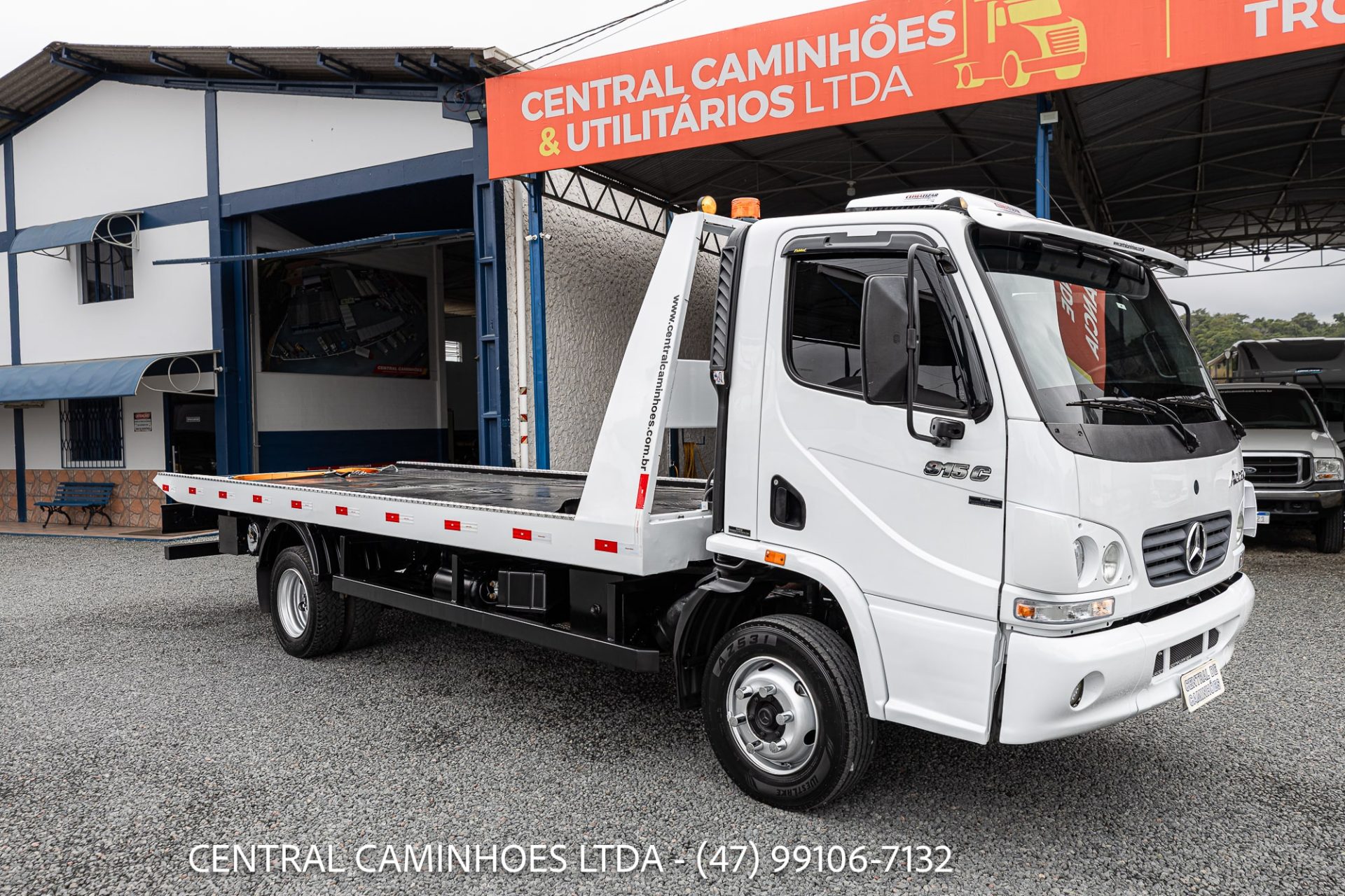 MERCEDES BENZ ACCELO 915C ANO 2012 COM PLATAFORMA DE 6M