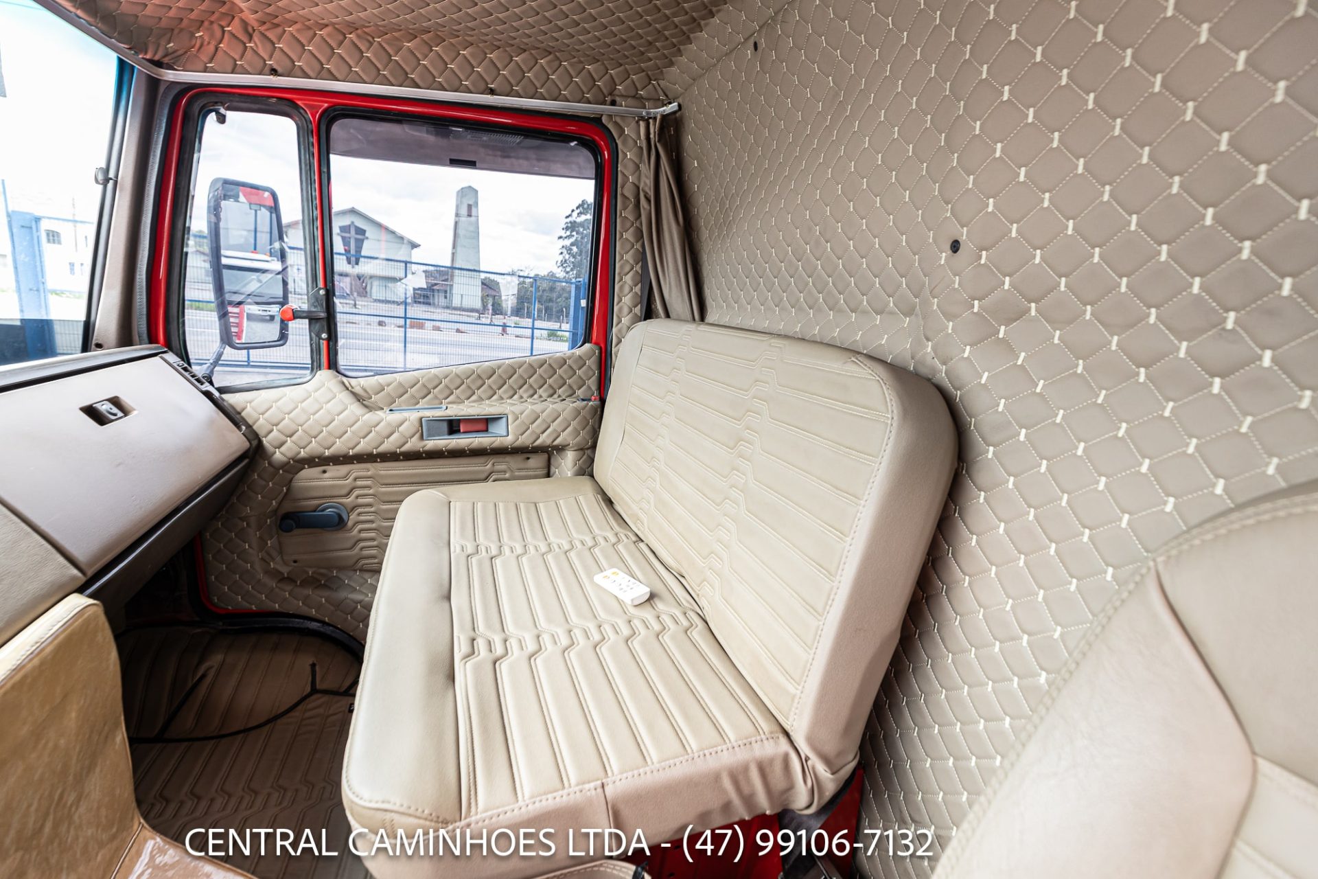 MERCEDES BENZ L1618 6X2 ANO 1992