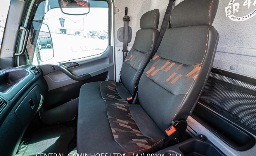 MERCEDES BENZ ACCELO 815 ANO 2022
