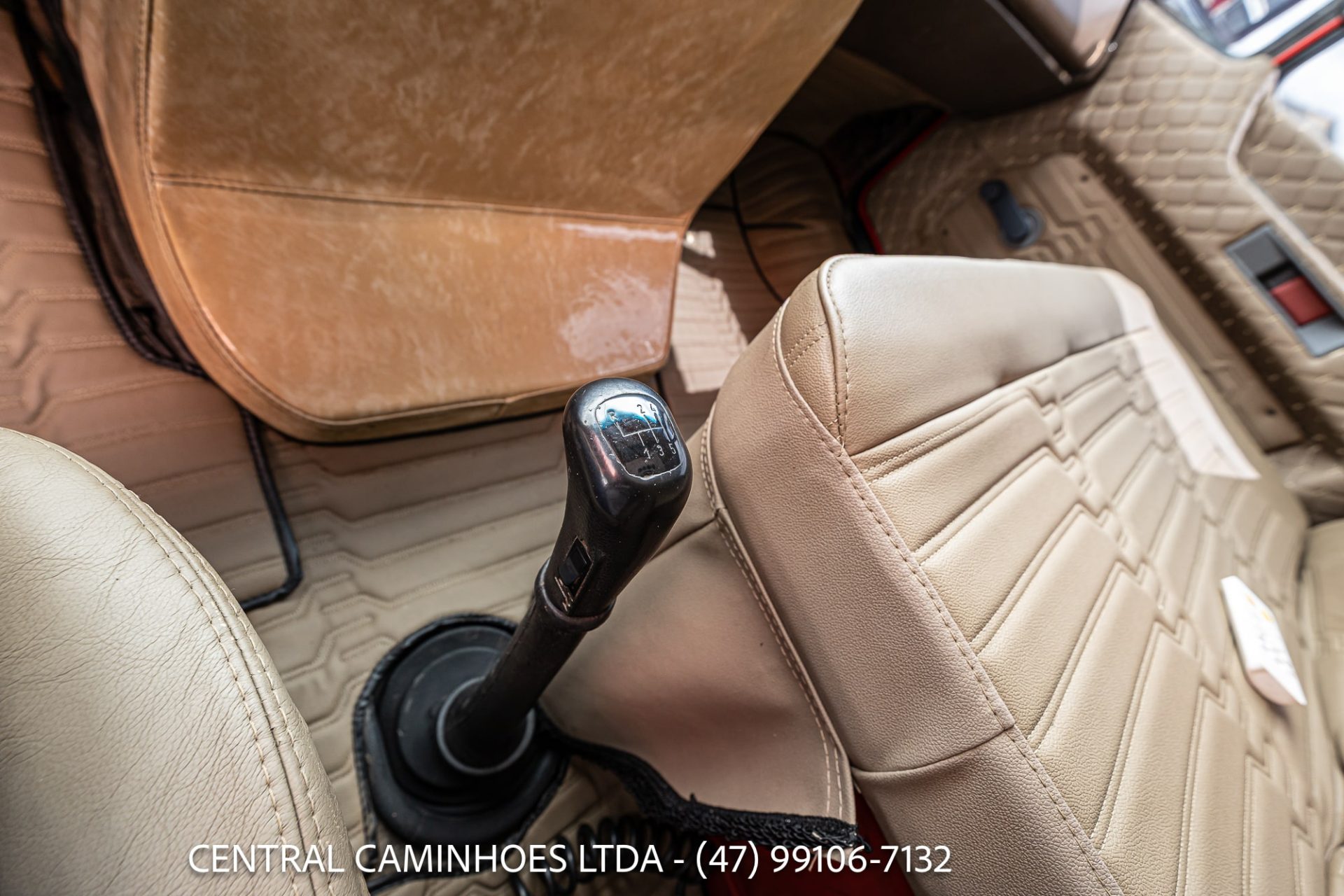 MERCEDES BENZ L1618 6X2 ANO 1992