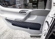 MERCEDES BENZ ACCELO 915C ANO 2012 COM PLATAFORMA DE 6M