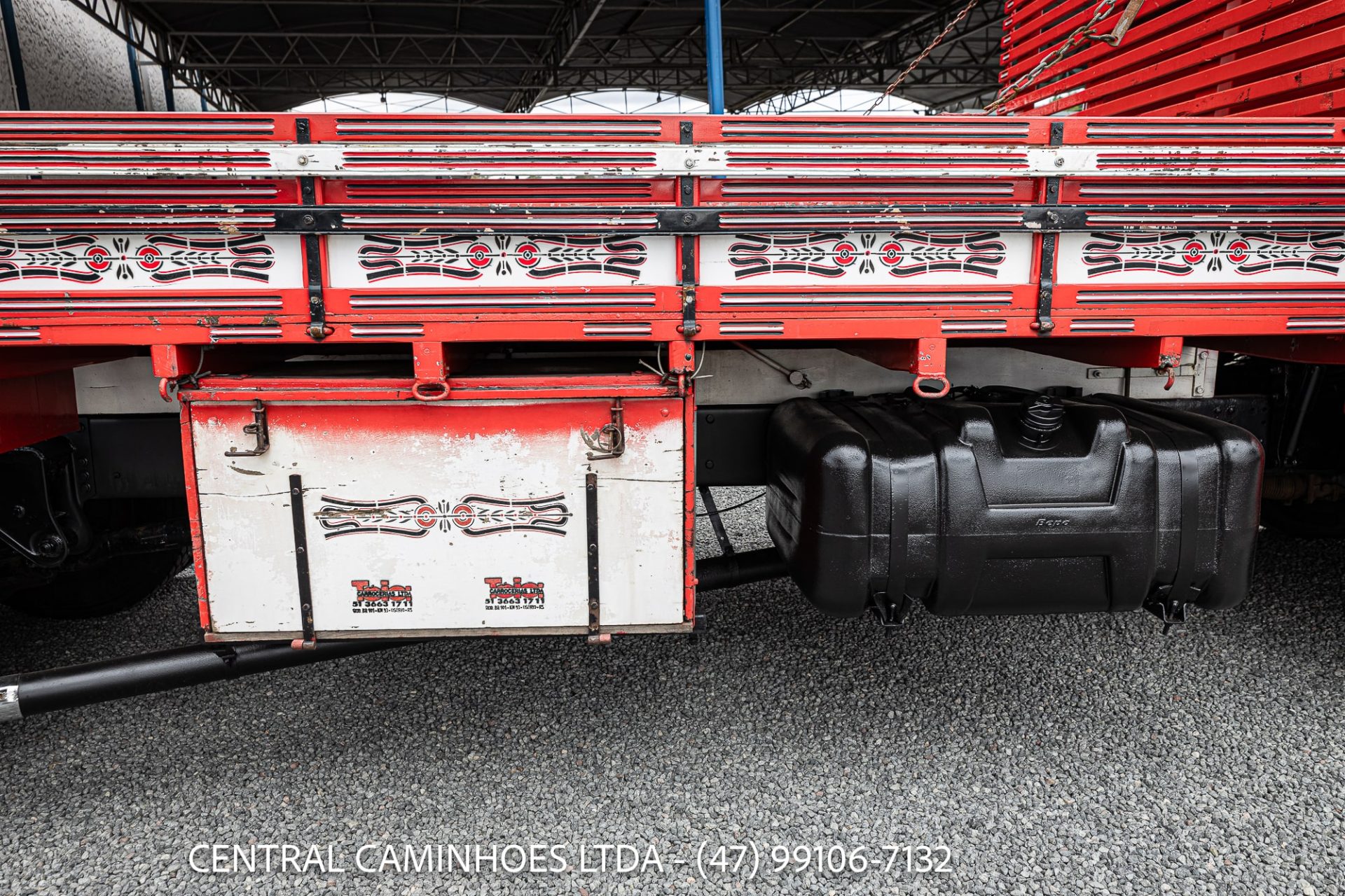 MERCEDES BENZ L1618 6X2 ANO 1992