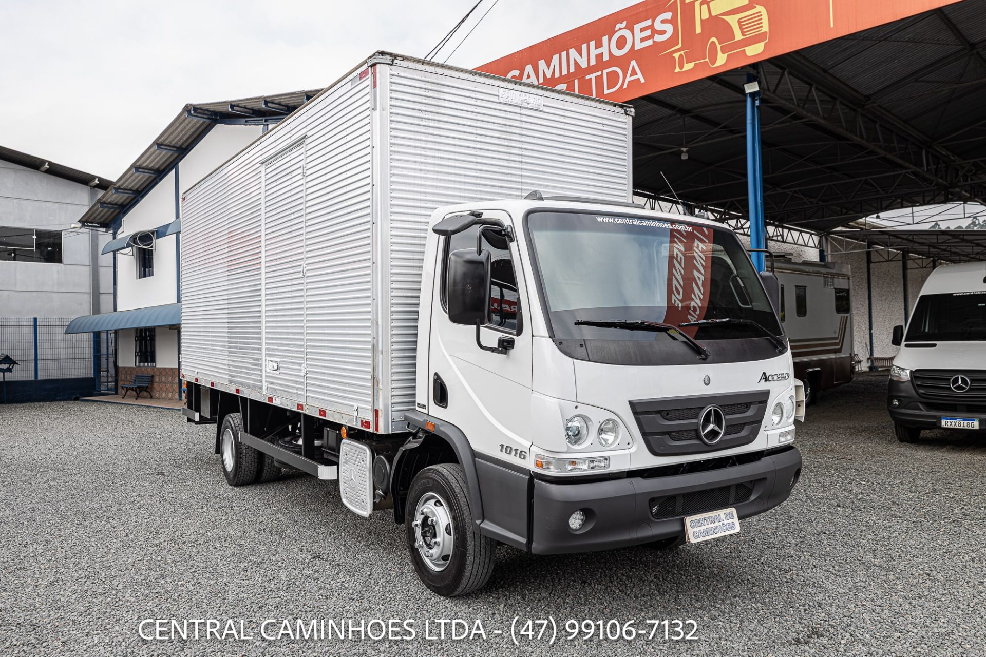 MB ACCELO 1016 ANO 2015 COMPLETO