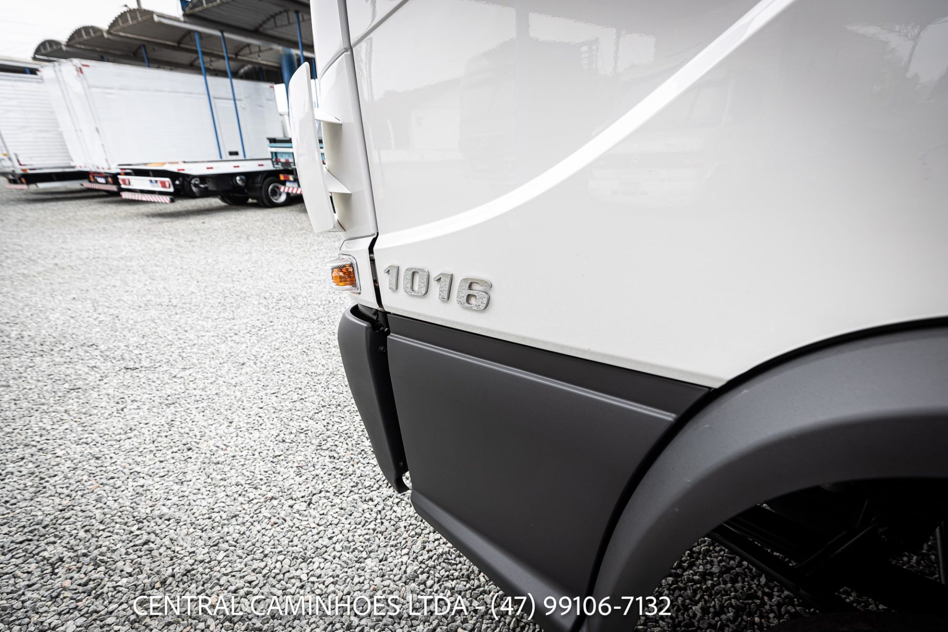 MB ACCELO 1016 ANO 2015 COMPLETO