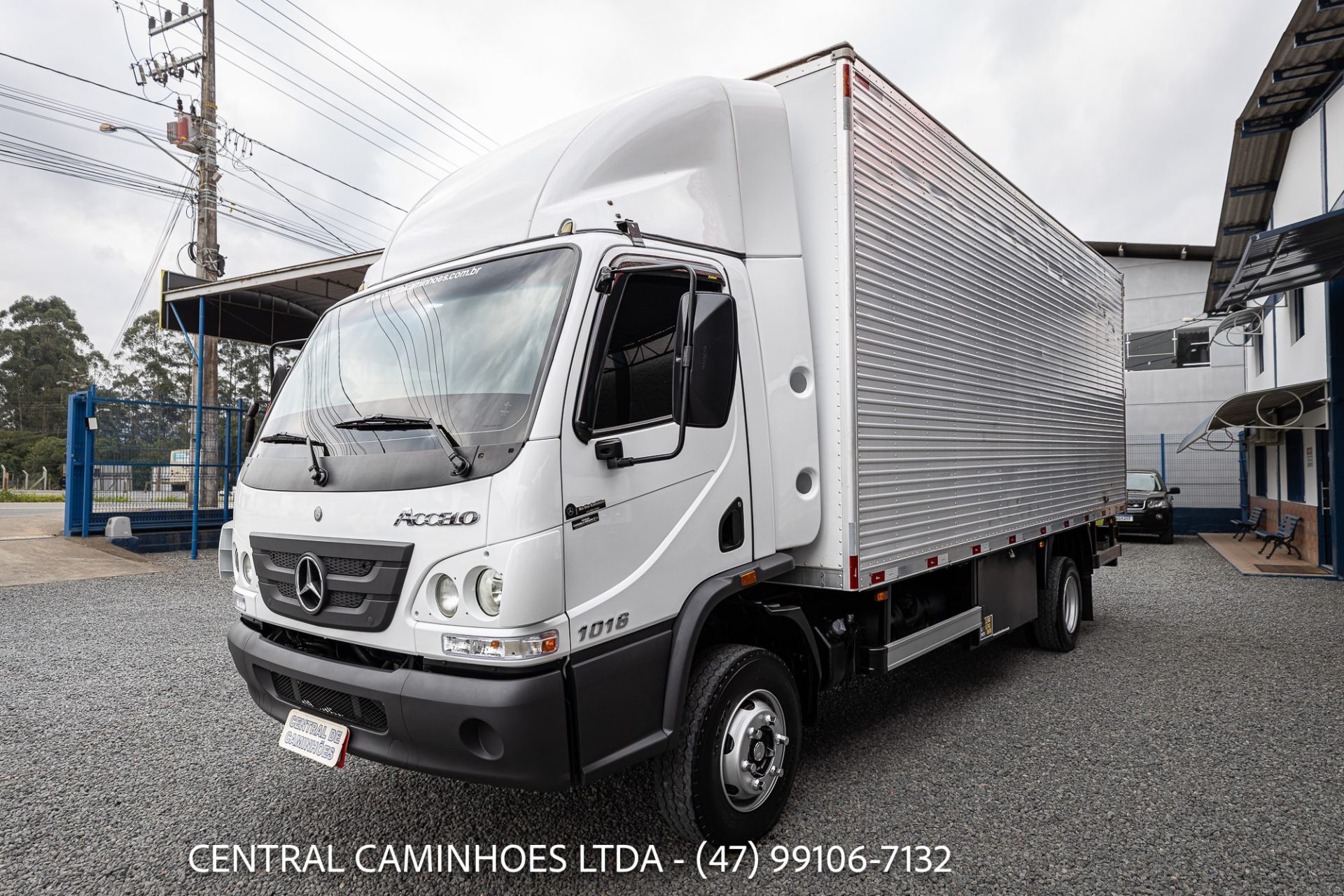 MERCEDES BENZ ACCELO 1016 ANO 2019