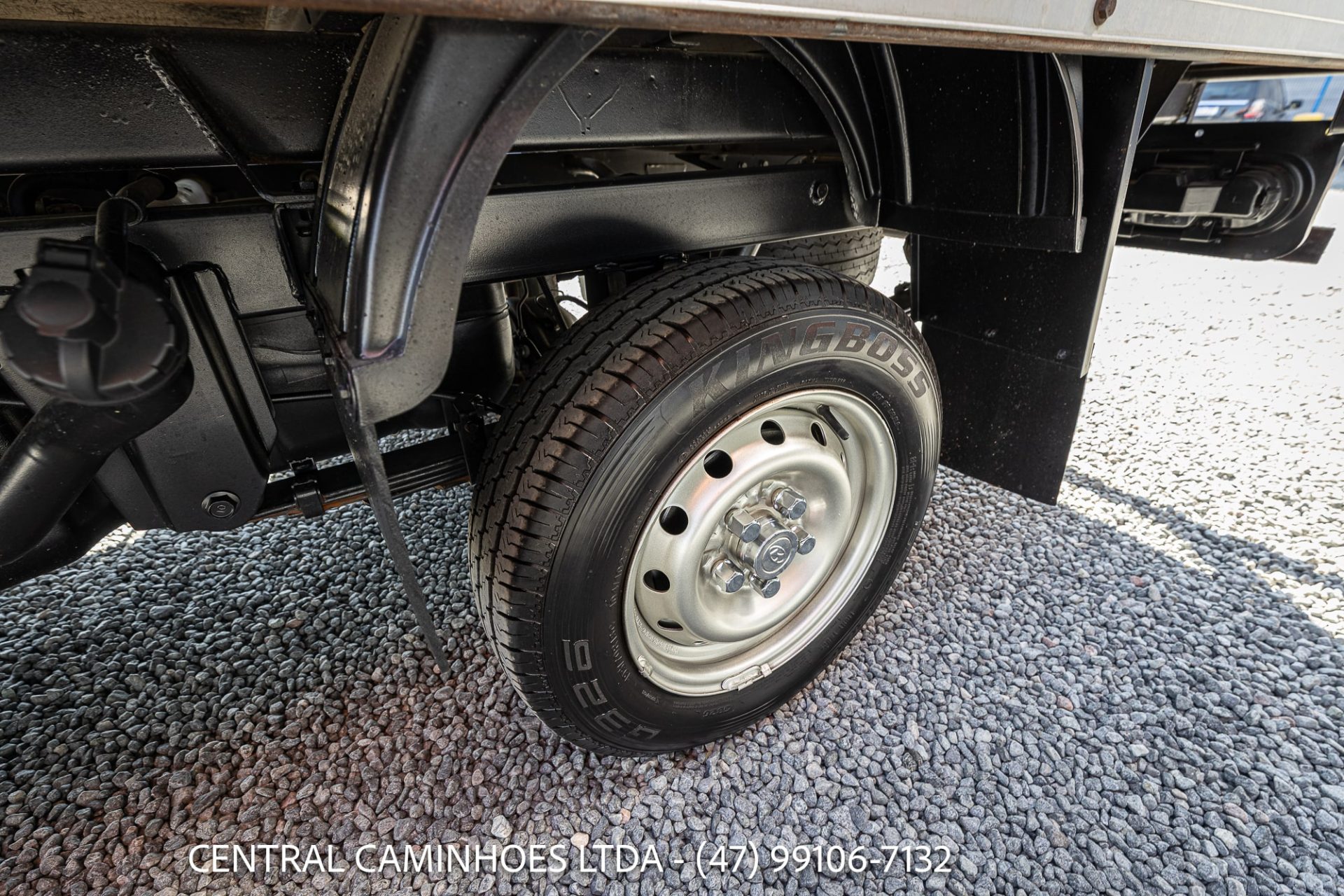 HYUNDAI HR, ANO 2016 COM BAÚ DE ALUMÍNIO