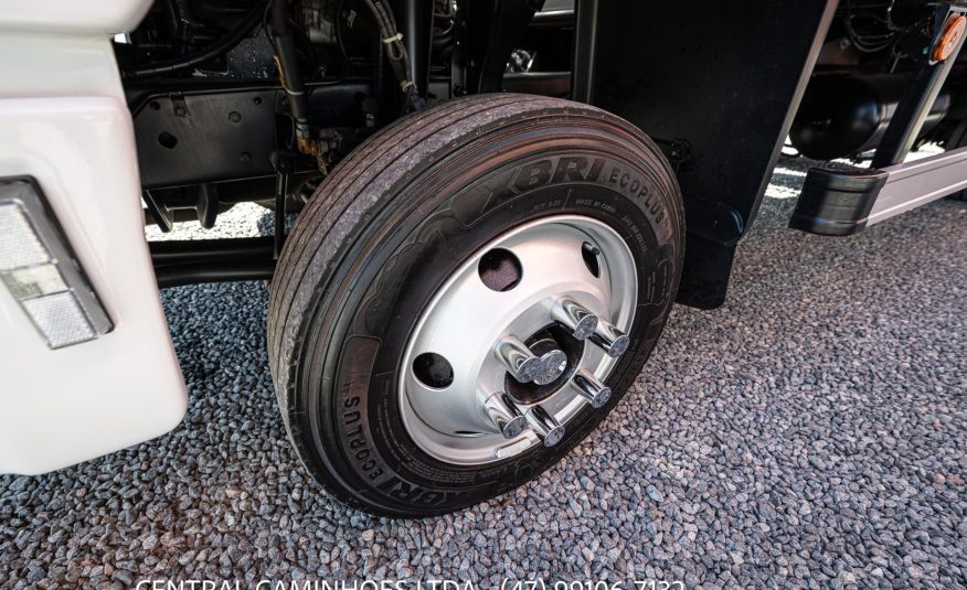 FORD CARGO 816 S ANO 2013
