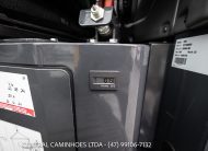 MINI ESCAVADEIRA NEW HOLLAND