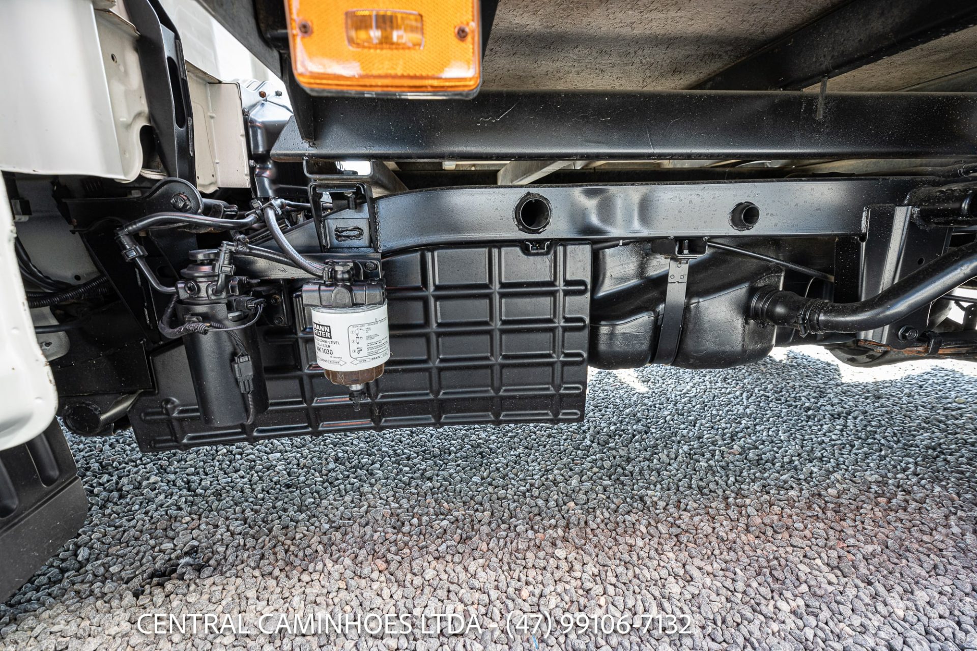 HYUNDAI HR, ANO 2016 COM BAÚ DE ALUMÍNIO