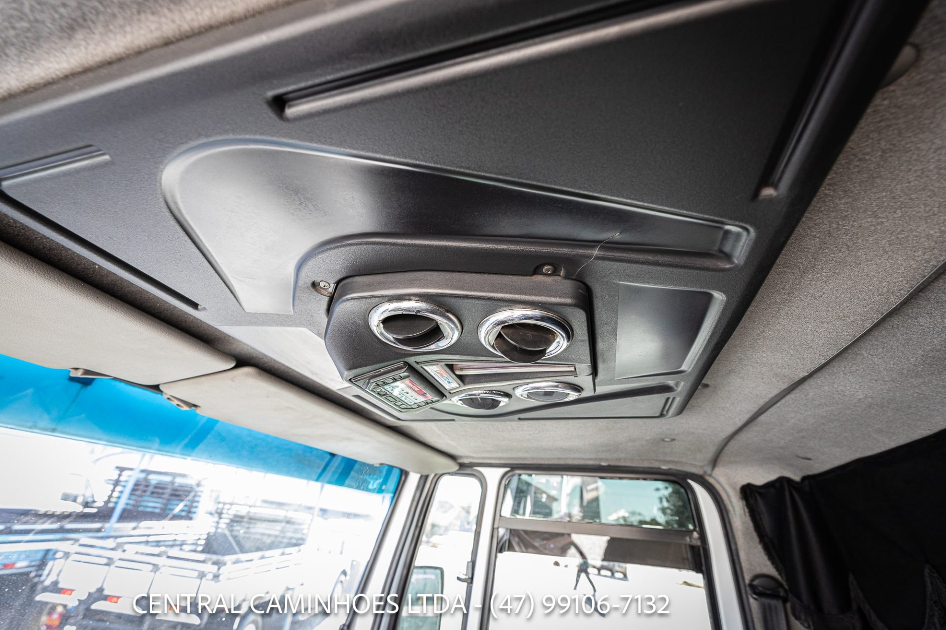 FORD CARGO 816 S ANO 2013