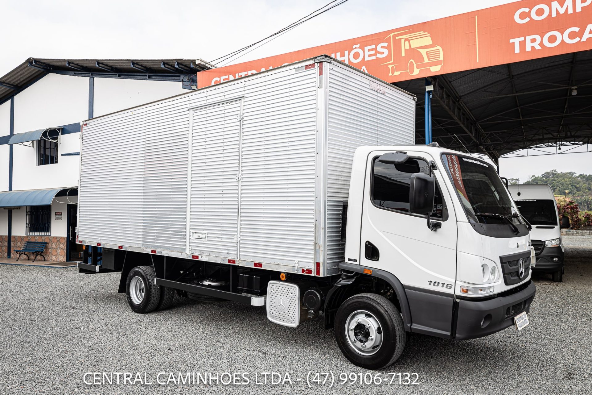 MB ACCELO 1016 ANO 2015 COMPLETO