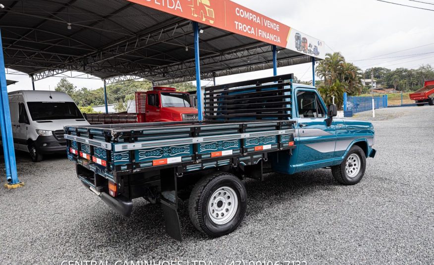 FORD F-100 ANO 1985