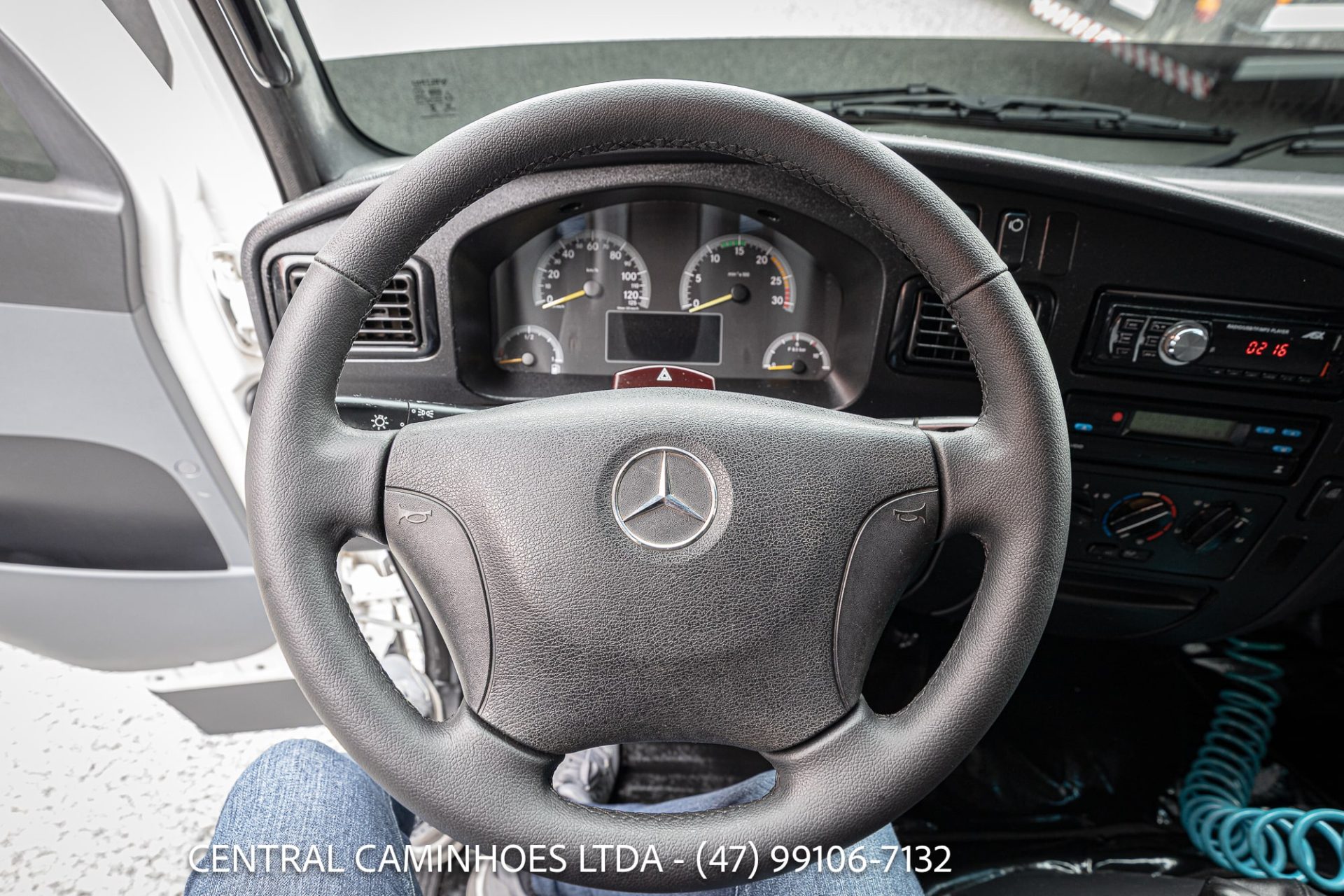 MB ACCELO 1016 ANO 2015 COMPLETO