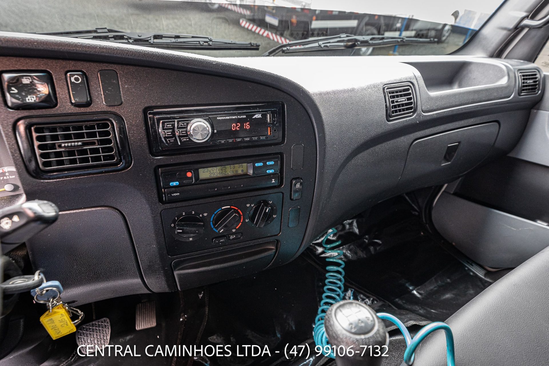 MB ACCELO 1016 ANO 2015 COMPLETO