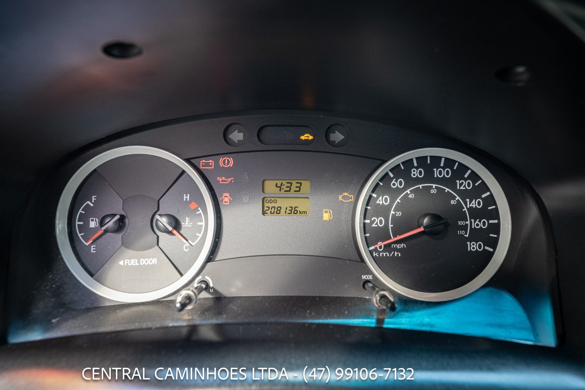 HYUNDAI HR, ANO 2016 COM BAÚ DE ALUMÍNIO