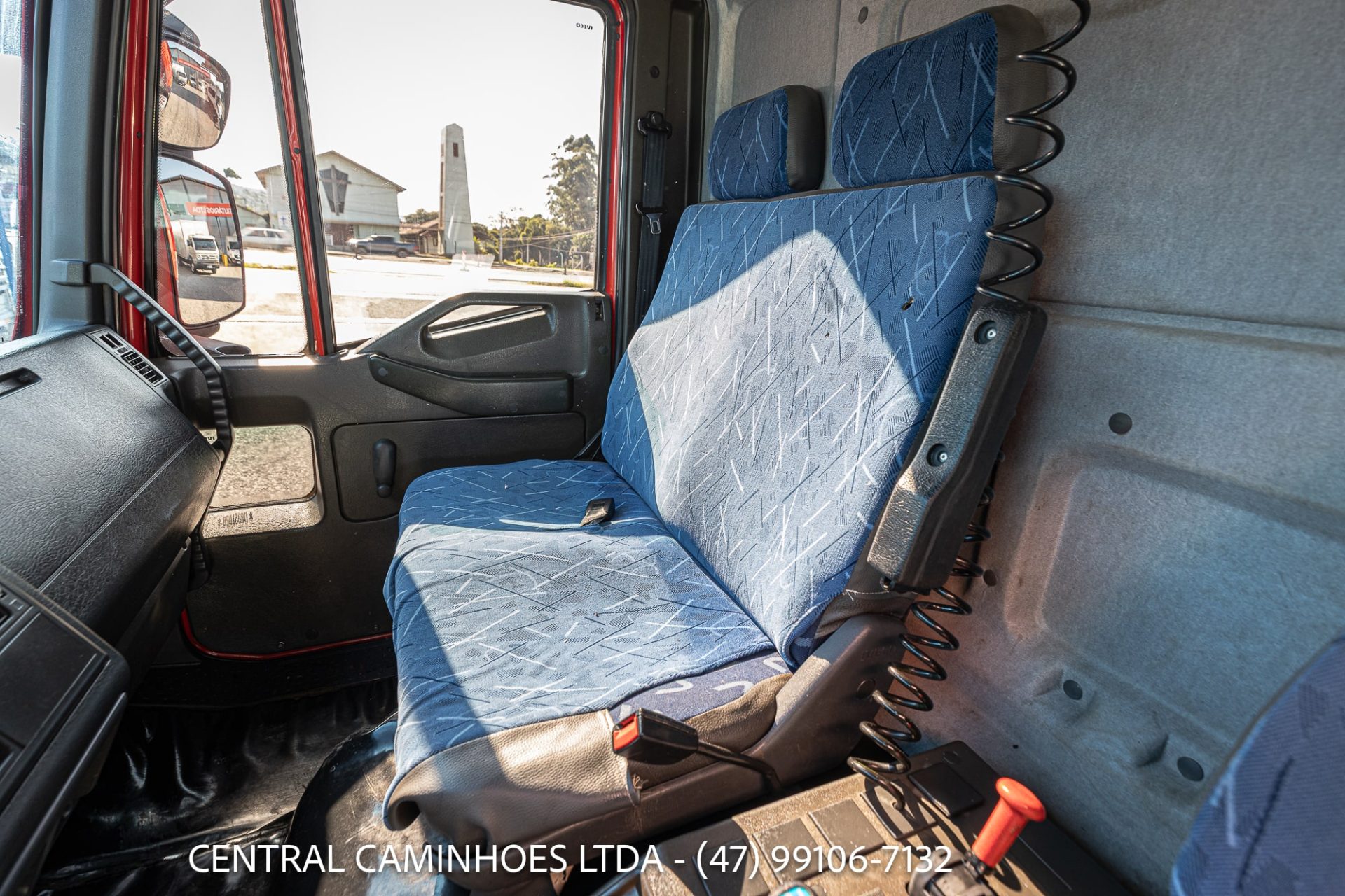 IVECO TECTOR 170E22 4X2 ANO 2013