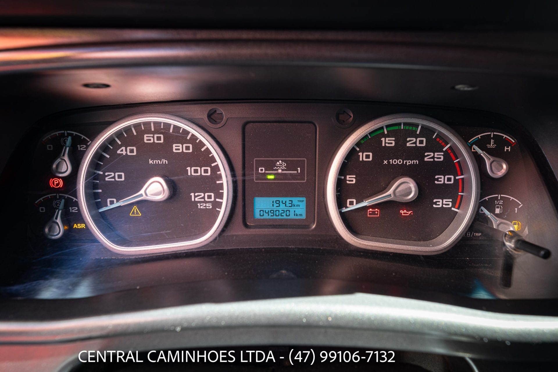 FORD CARGO 816 S ANO 2013