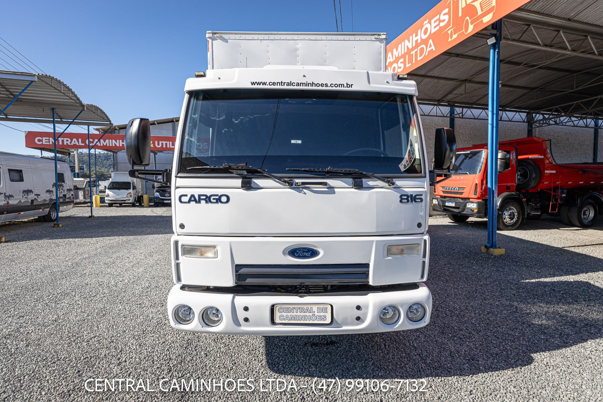 FORD CARGO 816 S ANO 2013