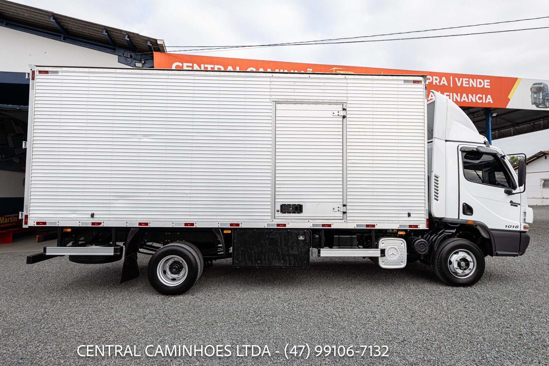 MERCEDES BENZ ACCELO 1016 ANO 2019