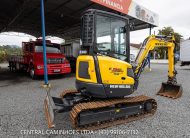 MINI ESCAVADEIRA NEW HOLLAND