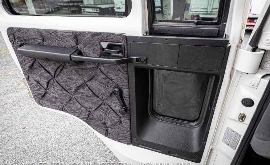 FORD CARGO 1422 6X2 ANO 1999