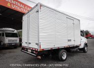 MERCEDES BENZ 710 ANO 2002