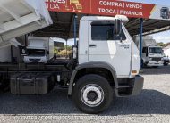 VOLKSWAGEN 23.220 6X2 ANO 2004