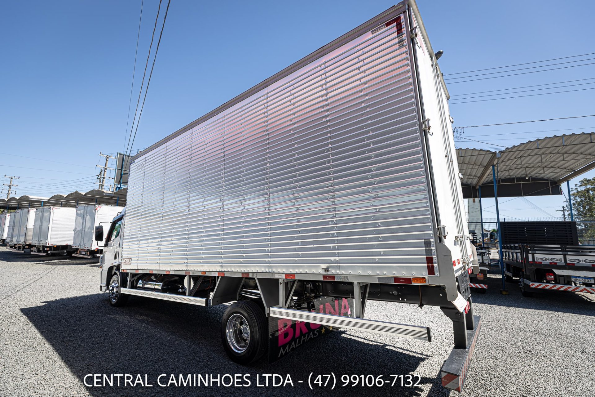 MB ACCELO 815 ANO 2022 COM ACESSÓRIOS