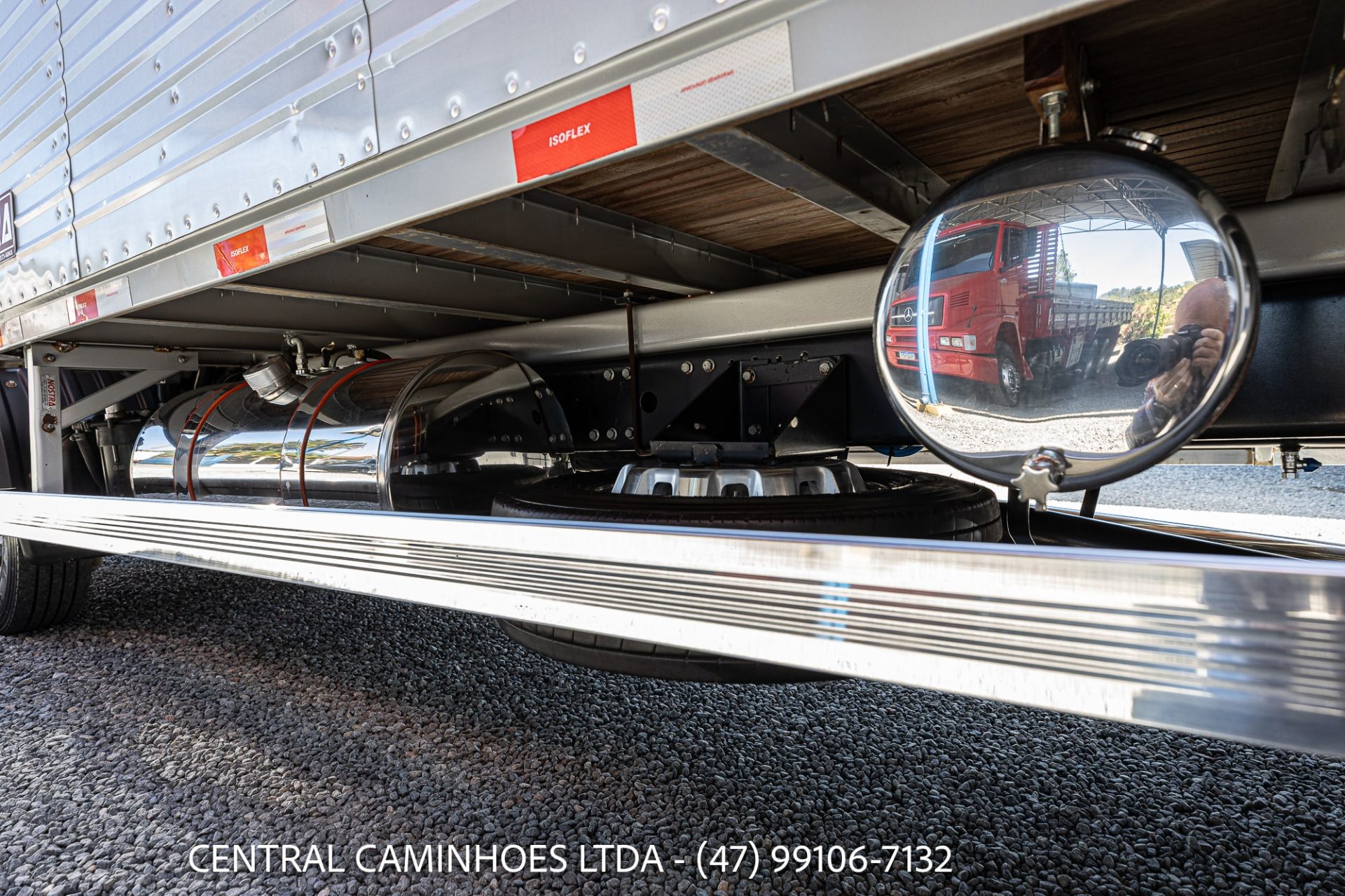 MB ACCELO 815 ANO 2022 COM ACESSÓRIOS